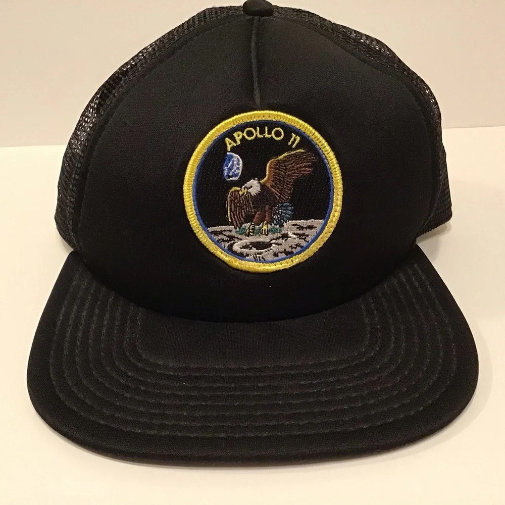 APOLLO 11 Black Baseball Style Cap - Picture 1 of 6